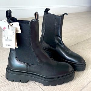 ZARA NWT BLACK BOOTS